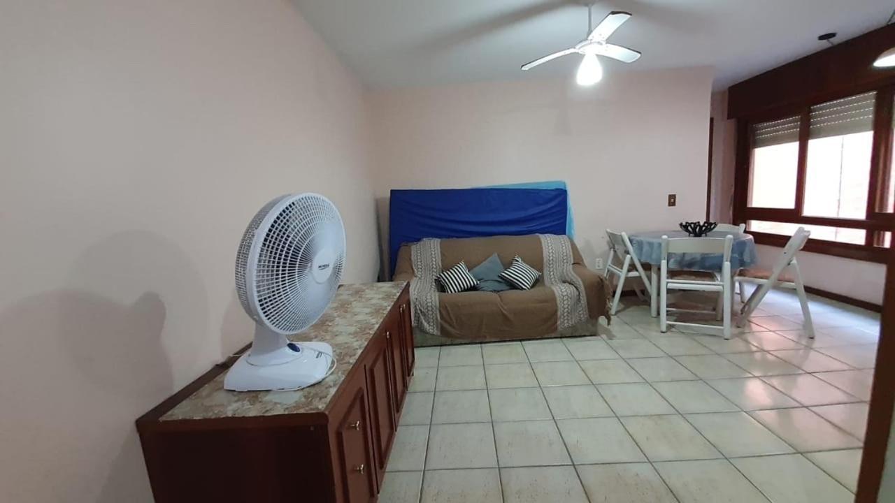 Apartamento Na Praca Do Farol - 1 Dormitorio Box Disponivel De 20 Dezembro A 10 Marco Capao da Canoa Ngoại thất bức ảnh
